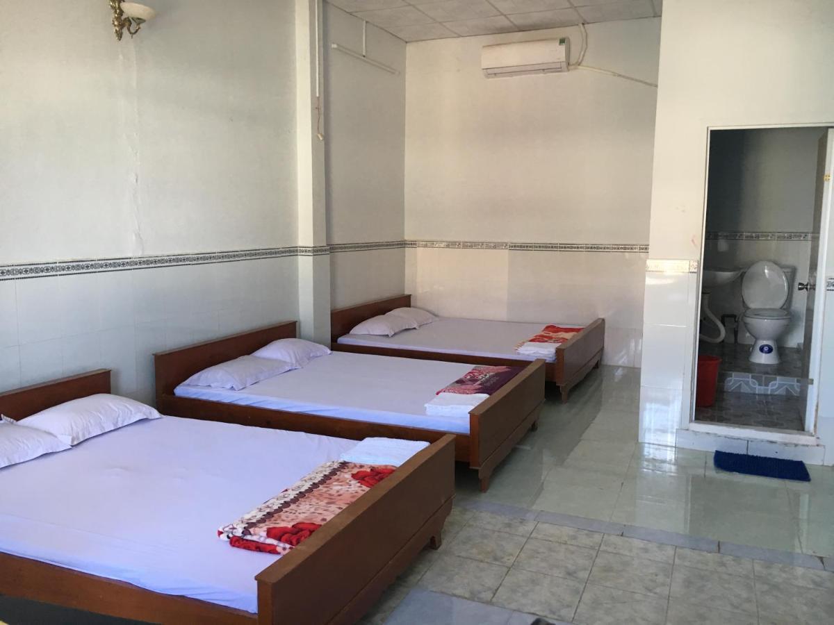 Khach San Thien Phuc Hotel Cà Mau Екстериор снимка
